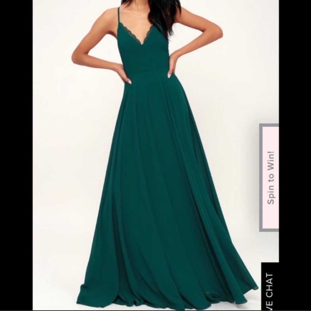 Floor length LULUs dress emerald green